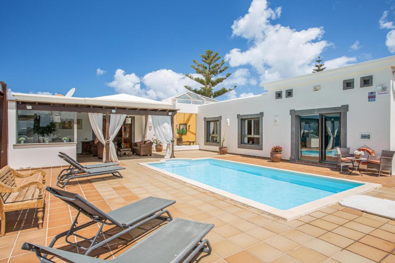 Villa Capricho Плая Бланка Екстериор снимка