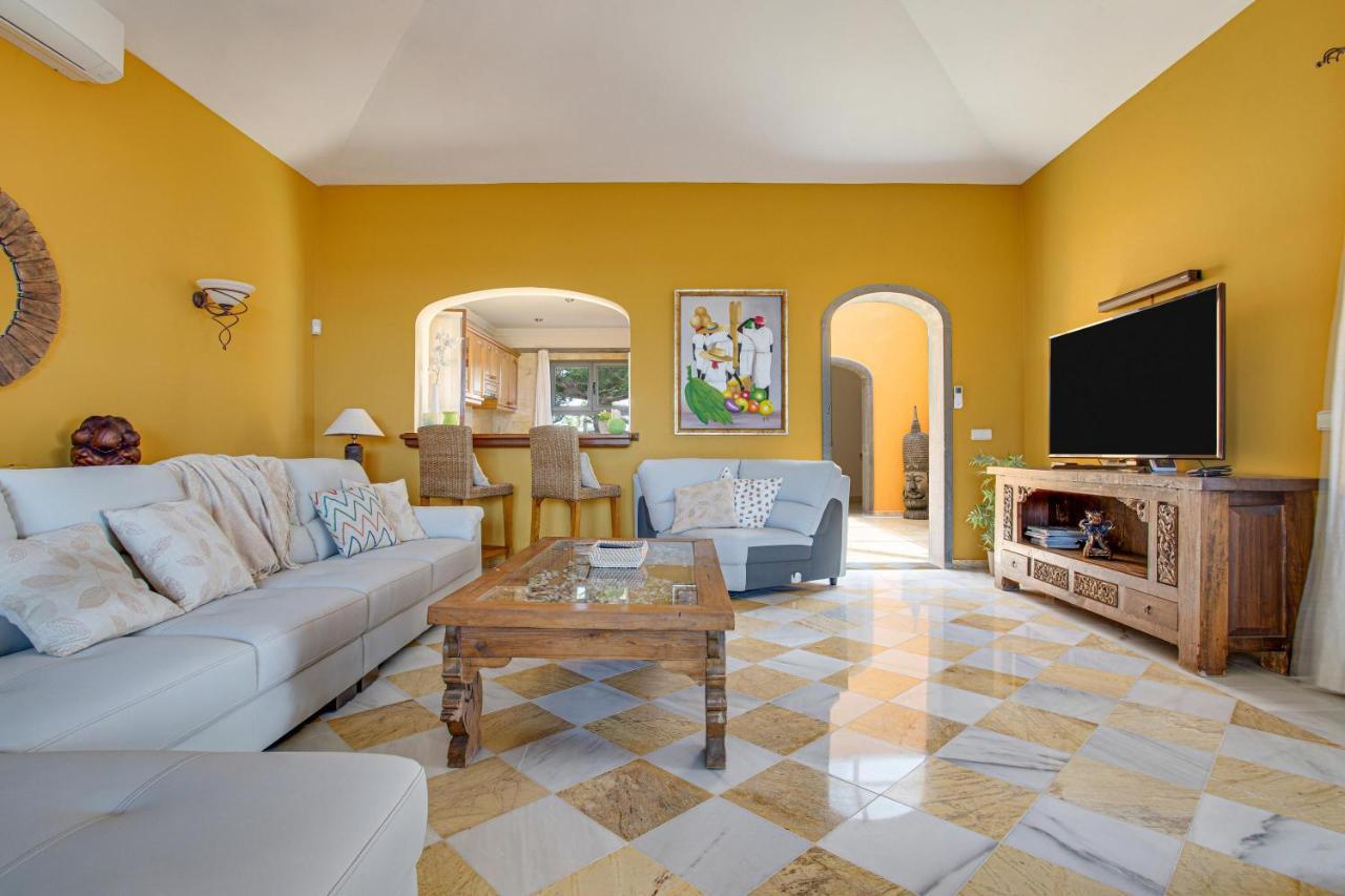 Villa Capricho Плая Бланка Екстериор снимка